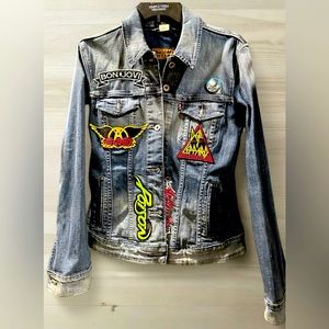Custom Levi's® women's stretch denim Trucker Jacket w/Rock patches Size L